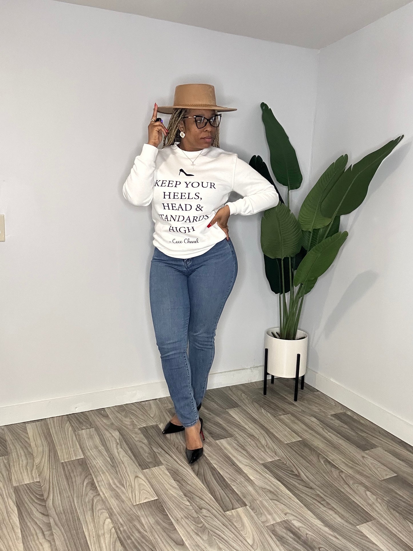 Chin Up Queen CC Sweater “White”