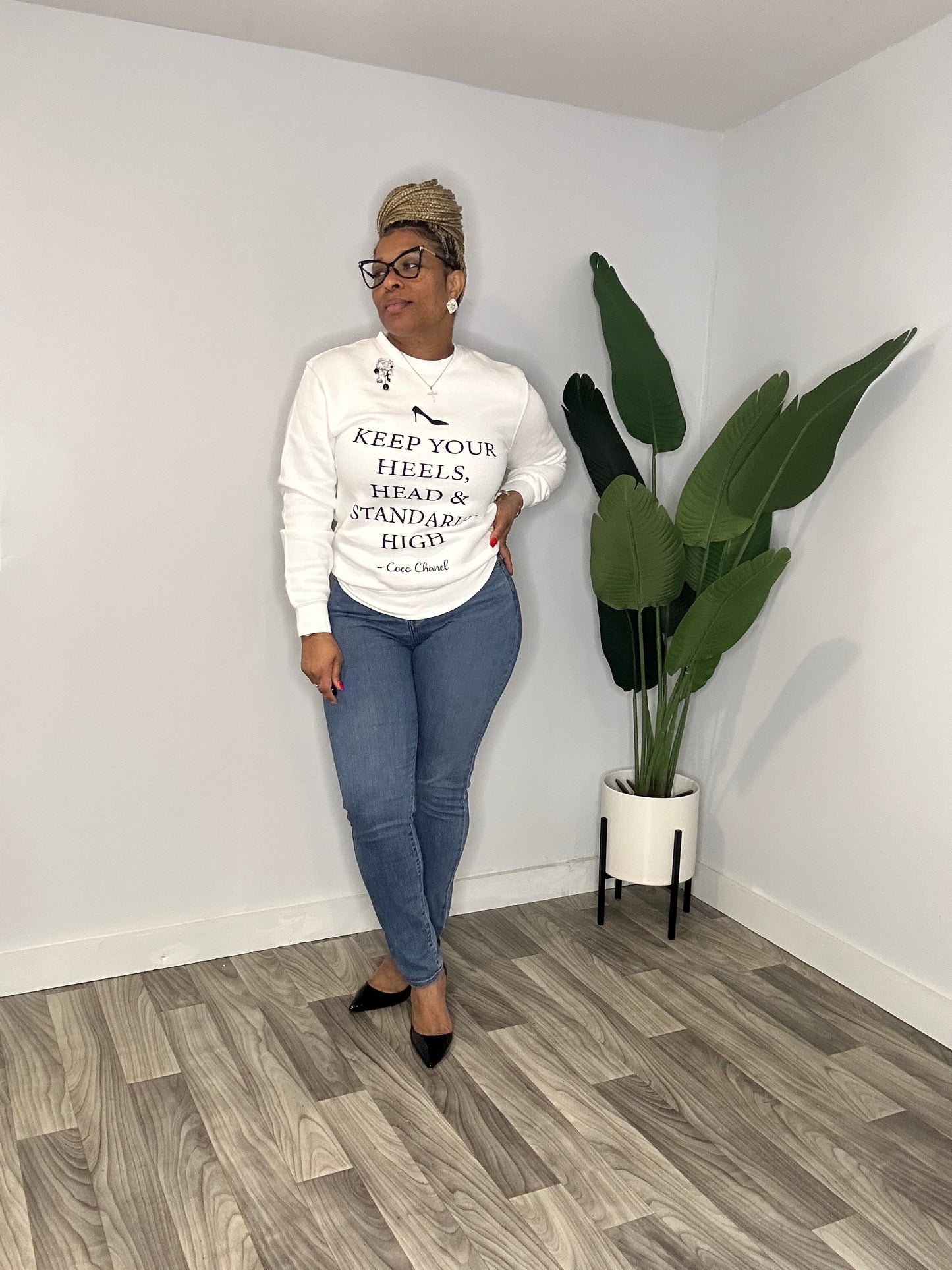 Chin Up Queen CC Sweater “White”